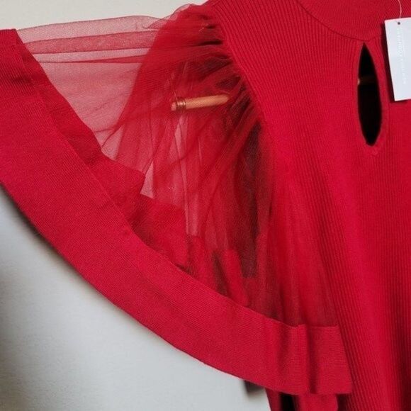 New York & Company red ribbed with butterfly sleeves high neck - Picture 7 of 13